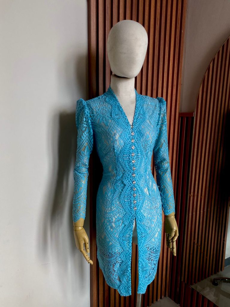 Jahit Kebaya Modern