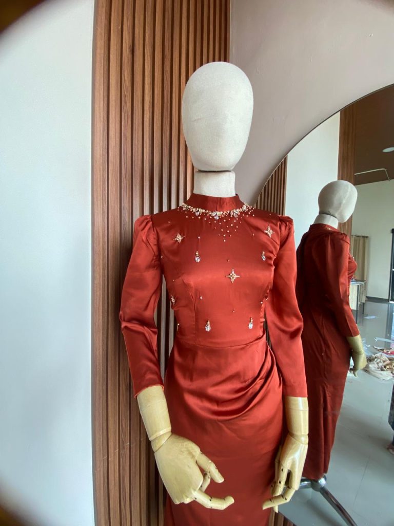 Penjahit Baju Bridesmaid Dengan Harga Terjangkau