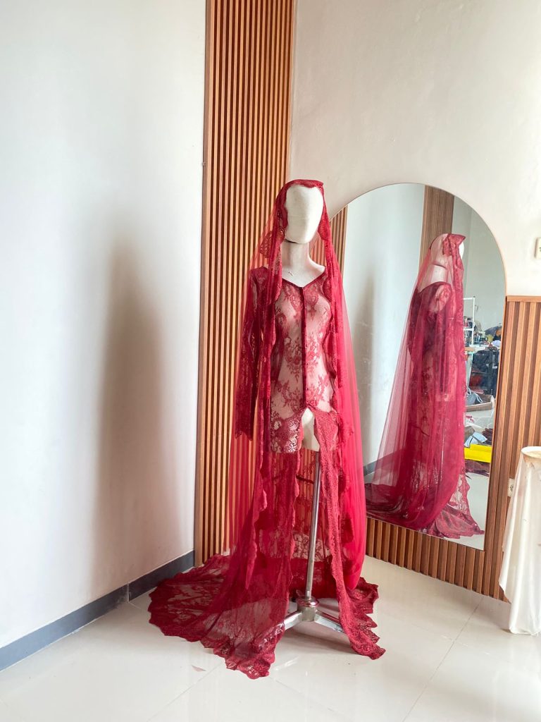 Penjahit Baju Pengantin