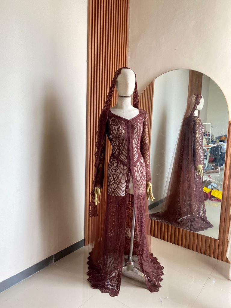 Penjahit Pakaian Wanita & Mode Pria