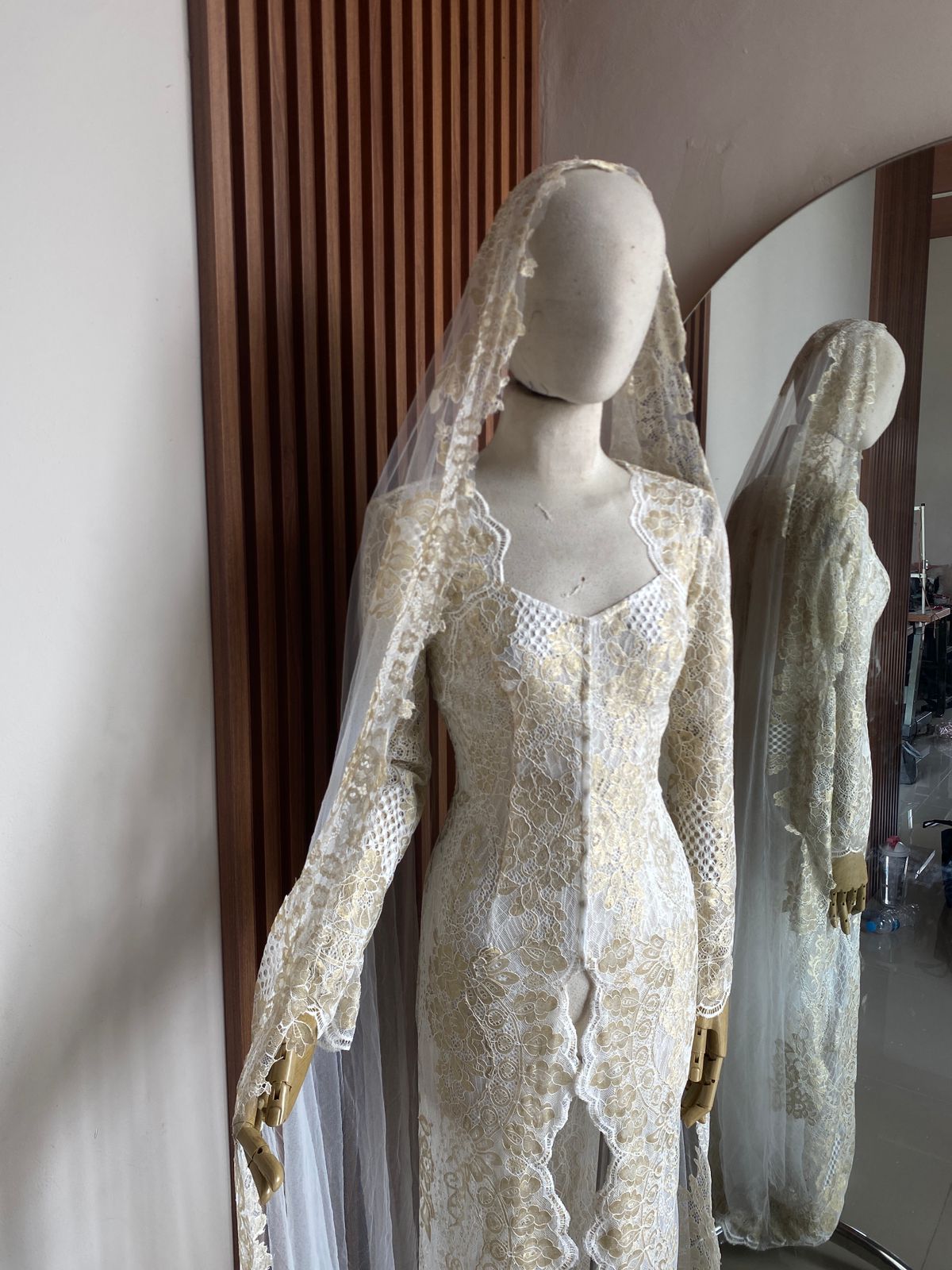Tempat Jahit Kebaya Bordir Halus
